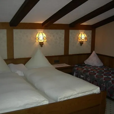 Guest house S'hoamatl Hofen