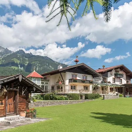 Guest house S'hoamatl Hofen